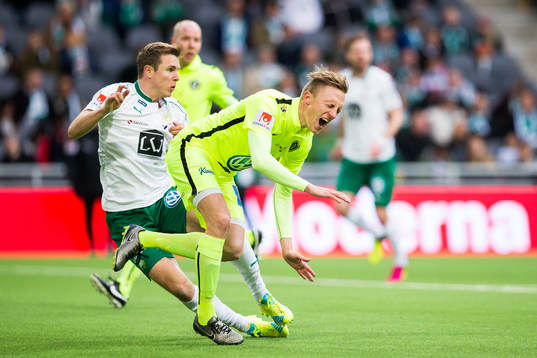 Hammarbys Richard Magyar och Jönköpings Joakim Karlsson
