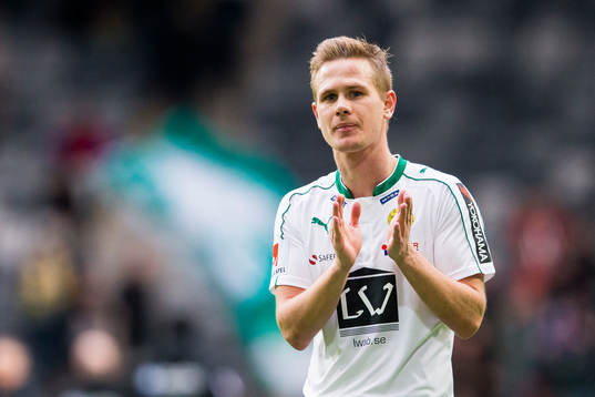 Hammarbys Erik Israelsson tackar publiken