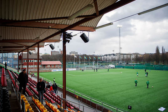 Ljungskiles lag värmer upp