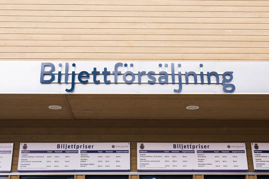 En skylt vid biljettförsäljningen