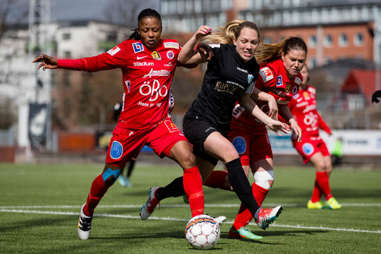 Örebros Ogonna Chukwudi