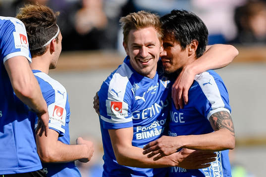 Halmstads Fredrik Olsson jublar