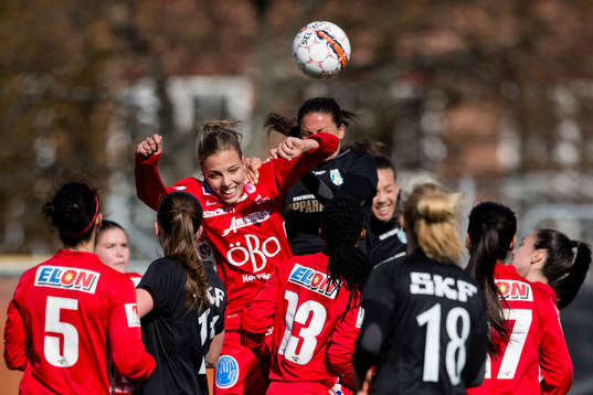 Örebros Anna Björk Kristjansdottir i nickduell