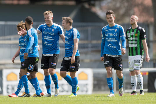 Halmstads spelare jublar