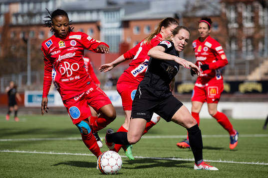 Örebros Ogonna Chukwudi