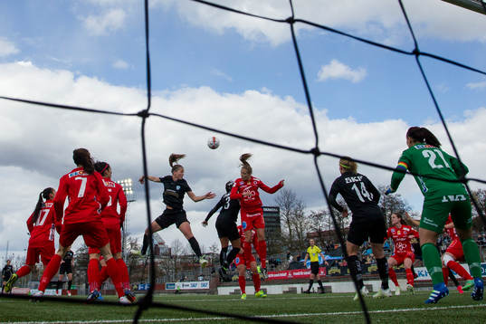Göteborgs Pauline Hammarlund och Beata Kollmats i