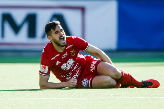 Östersunds Sotirios Papagiannopoulos har ont
