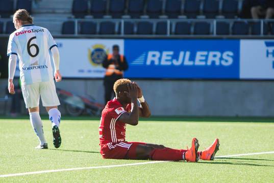 Östersunds Abdullahi Gero deppar