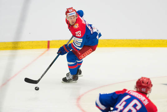 Rysslands Evgeny Dadonov