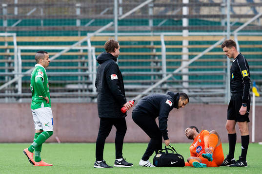 Athletics Jernade Meade har fått sig en smäll