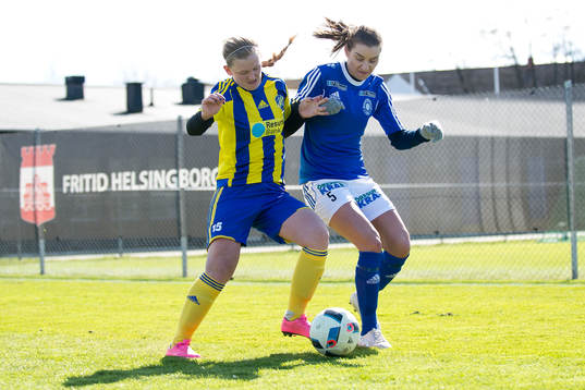 Eskilsminnes Linnea Tapper och Stattenas Dafina Memedov