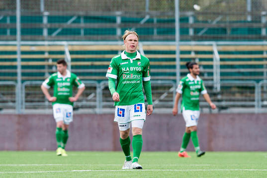Ljungskiles Linus Tornblad deppar