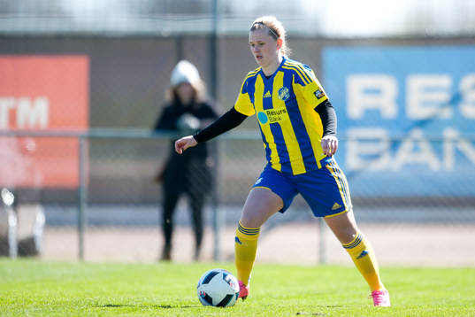 Eskilsminnes Linnea Tapper