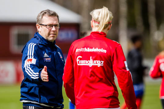 Vittsjös tränare Håkan Magnusson med spelare