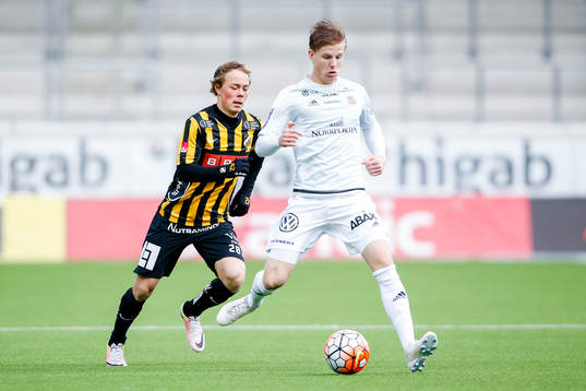 Häckens Adam Andersson och Sundsvalls Eric Björkander