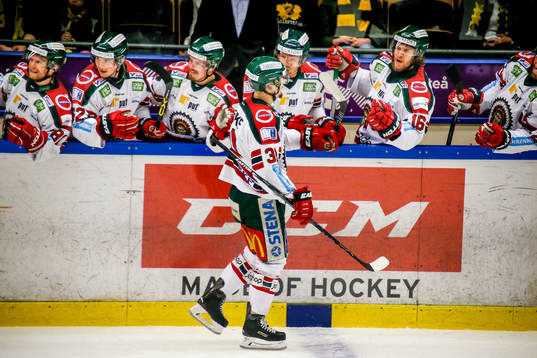 Frölundas Nicklas Lasu jublar