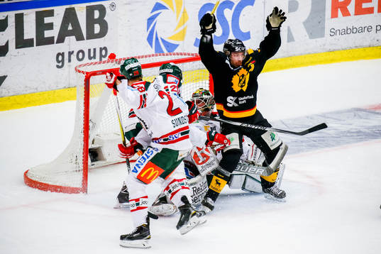Skellefteås Pär Lindholm jublar