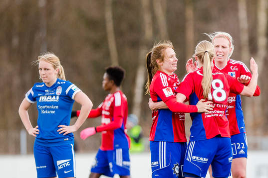 Vittsjös spelare jublar