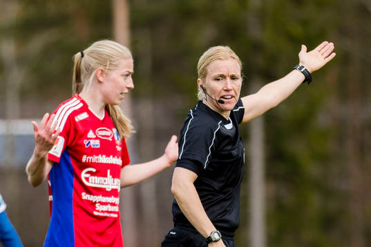 Domaren Sara Persson