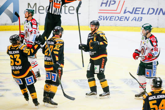 Skellefteås spelare jublar