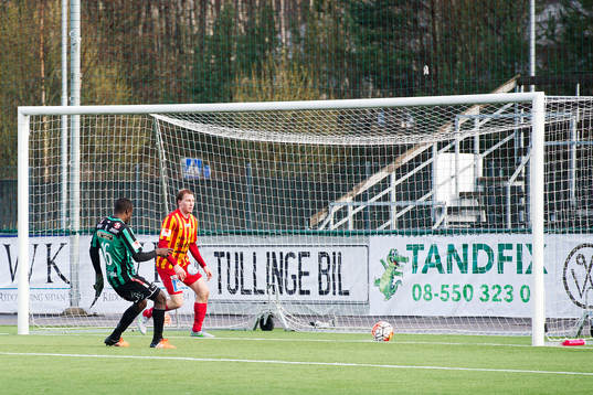Varbergs Nsima Peter gör 2-0