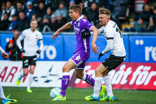 IFK Göteborgs Mikael Boman och Örebros Michael Almbäck
