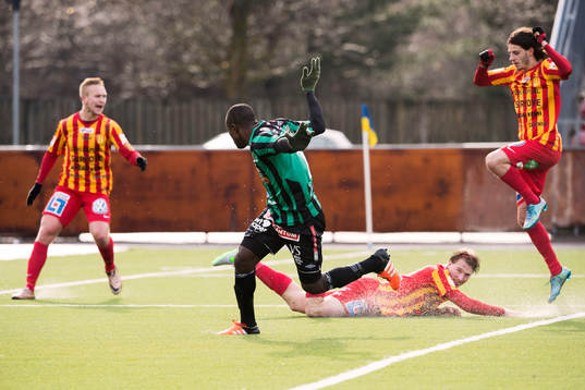 Varbergs Nsima Peter