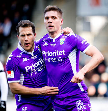 IFK Göteborgs Mikael Boman gör 1-1 och jublar med Tobias