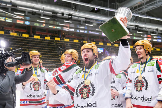 Frölundas Christoffer Persson jublar