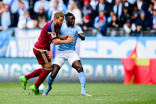 Djurgårdens Stefan Karlsson och Malmö FFs Pa Konate