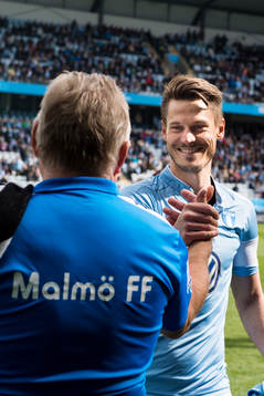 Malmö FFs Markus Rosenberg och materialförvaltare Swidde