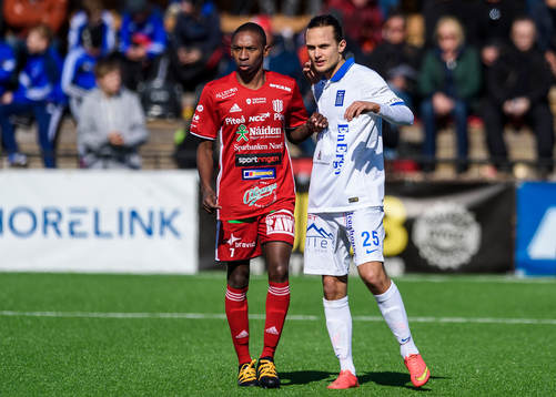 s Akeil Barrett och Akropolis Linus Smedjegården