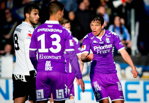 IFK Göteborgs Mads Albeck är arg