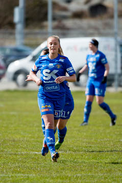 Sunnanås Christine Tjärnlund  fotbollsmatchen i Elitettan