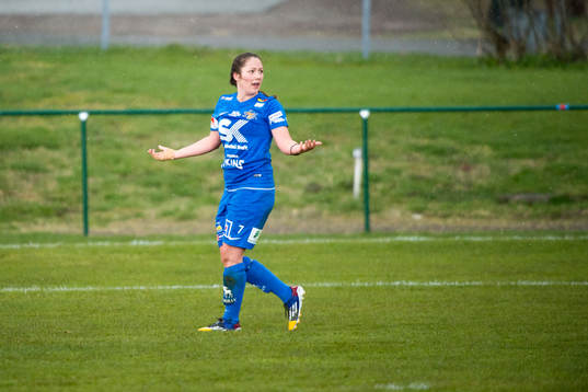 Sunnanås Michelle Wörner  fotbollsmatchen i Elitettan