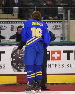 Sveriges Axel Fjällby Jonsson prisas