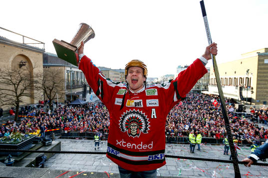Frölundas Nicklas Lasu jublar