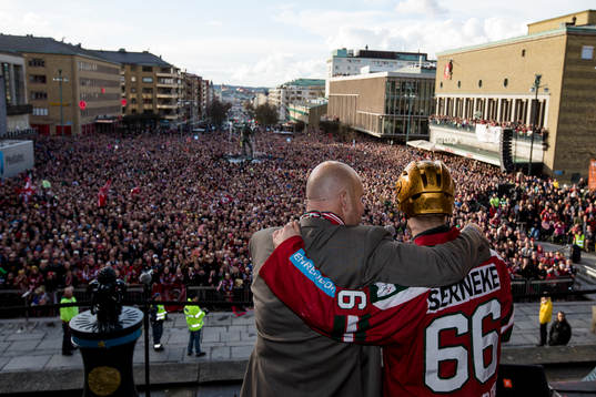 Lasse Kronér och Frölundas Oscar Fantenberg