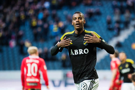 s Alexander Isak jublar