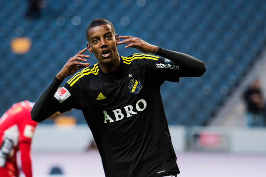 s Alexander Isak jublar