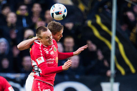 s Jos Hooiveld
