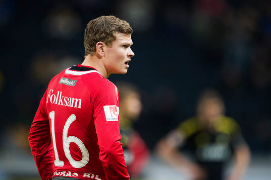 Elfsborgs Viktor Claesson deppar