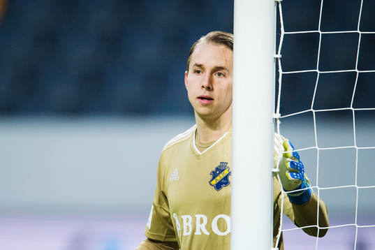 s  målvakt Patrik Carlgren