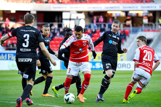 Kalmars Ismael Silva Lima och Helsingborgs Frederik Helstrup