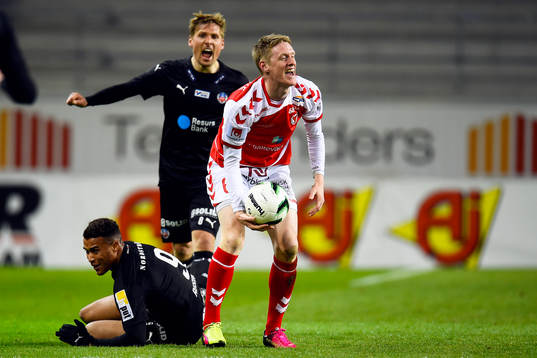 Kalmars Rasmus Elm och Helsingborgs Matthew Rusike