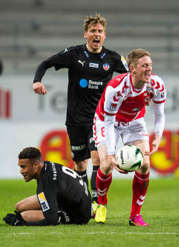 Helsingborgs Matthew Rusike och  Kalmars Rasmus Elm som