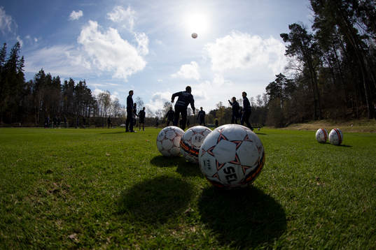 Spelarna värmer upp