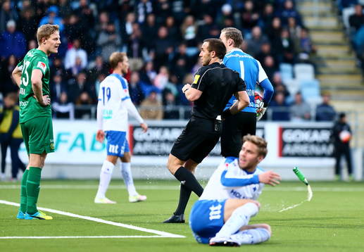 Situationen med Hammarbys Lars Sætra och Norrköpings
