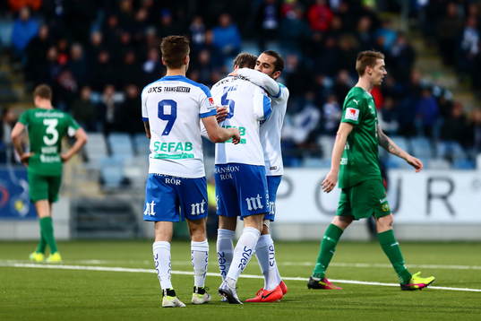 Norrköpings Christoffer Telo kramar om Christoffer Nyman