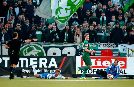 Norrköpings Christoffer Nyman fälld av Hammarbys Lars
